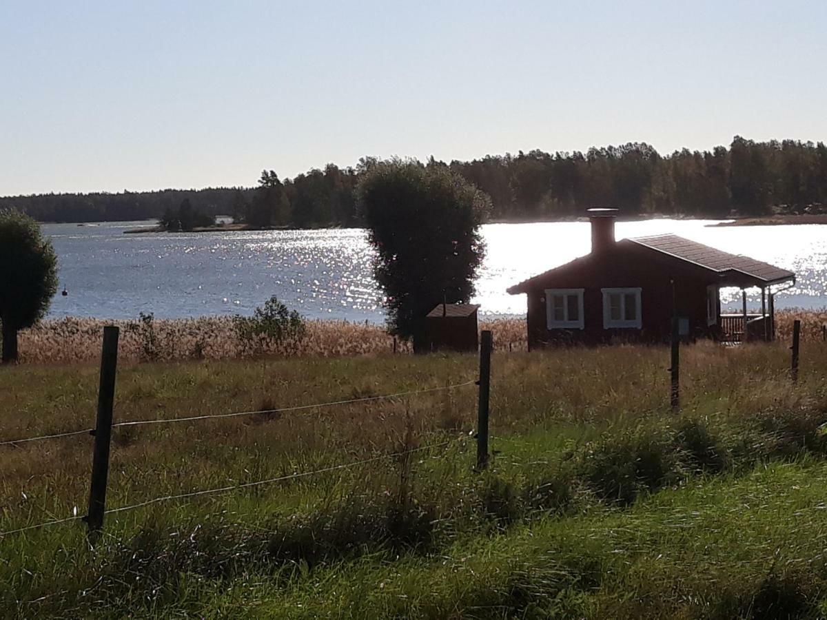Holiday Cottage Tiira With Sauna House Raseborg Eksteriør billede